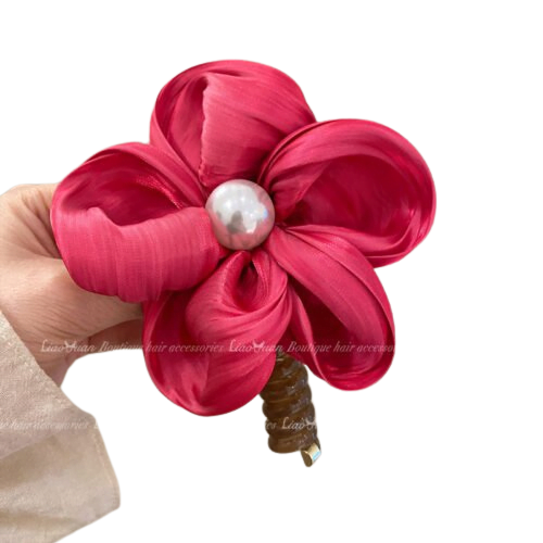 SILK COIL FLOWERS PONY