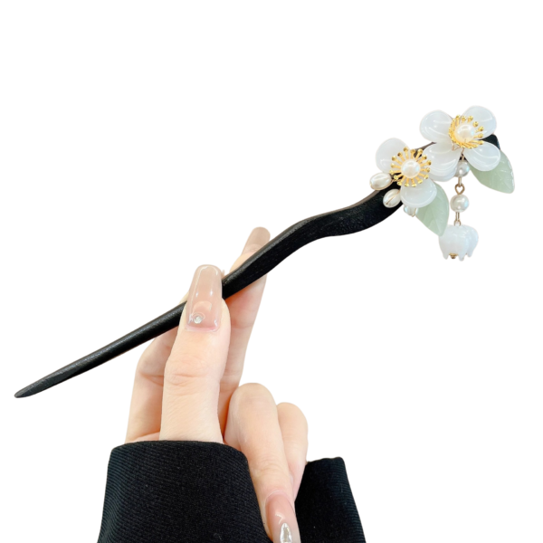 HAIR PIN STICKS WHITE JADE DOUBLE FLOWER1