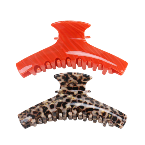 LARGE JAW CRESCENTdaba7cca 2183 4244 8f55 7f70f0274957